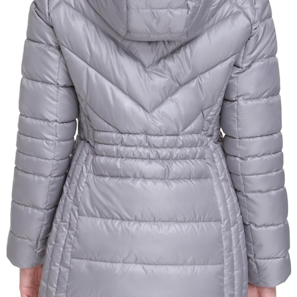 Kenneth Cole Women's Full Zip Hooded Packable Jacket - Picture 5 of 7